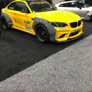 Meet your Posher, Misael